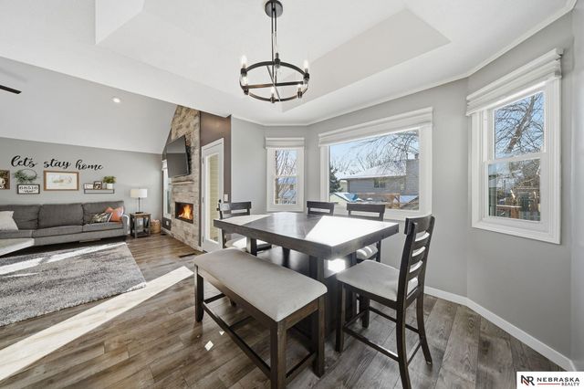 5221 Happy Hollow Lane, Lincoln, NE 68516