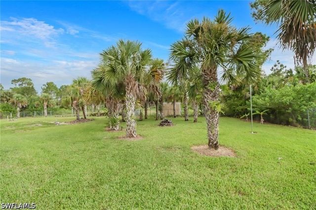 2720 24th Ave SE, Naples, FL 34117