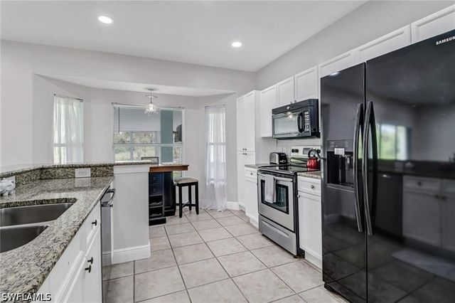 2720 24th Ave SE, Naples, FL 34117