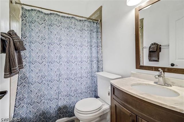 2720 24th Ave SE, Naples, FL 34117