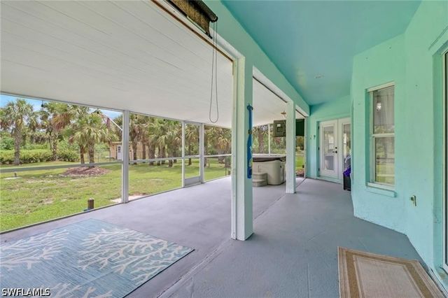 2720 24th Ave SE, Naples, FL 34117
