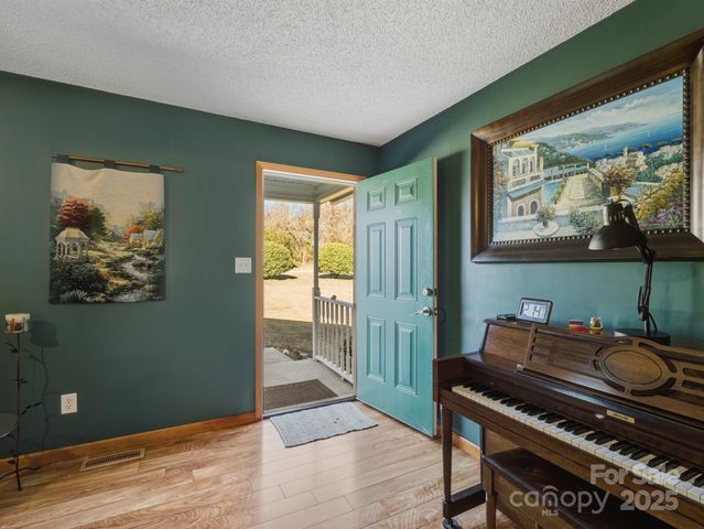 1909 Charlotte Highway, York, SC 29745