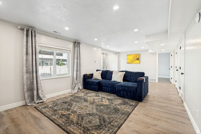2568 S PALOMINO DR, Saratoga Springs, UT 84045