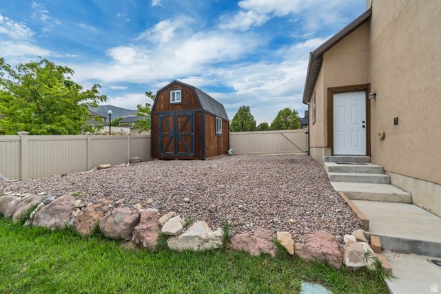 2568 S PALOMINO DR, Saratoga Springs, UT 84045