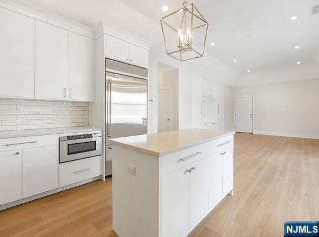 445 Ramapo Valley Road 3, Oakland, NJ 07436