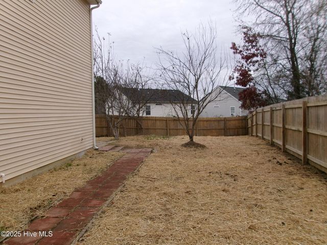 3909 Patriot Ridge Court, Raleigh, NC 27610