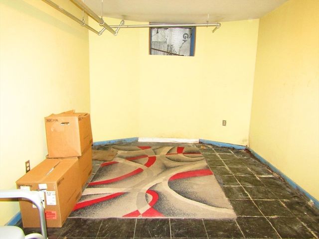 66 Burrell St, Boston, MA 02119