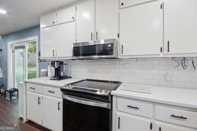 2083 Pond Road, Duluth, GA 30096