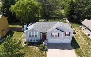 4432 SW Rivulet Drive, Lee's Summit, MO 64082