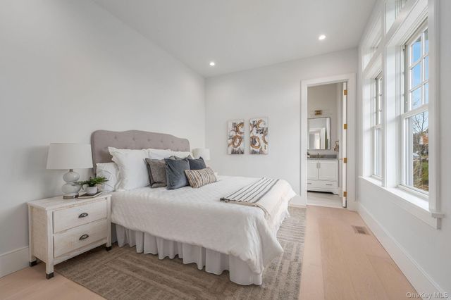 1815 Laurel Avenue, Southold, NY 11971