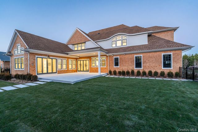 1815 Laurel Avenue, Southold, NY 11971