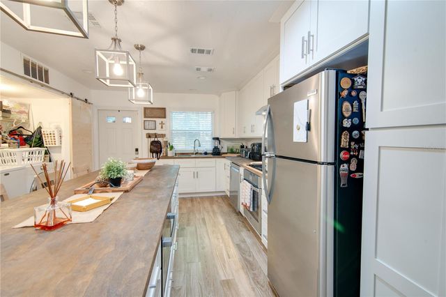 5215 SW 92ND COURT, Gainesville, FL 32608