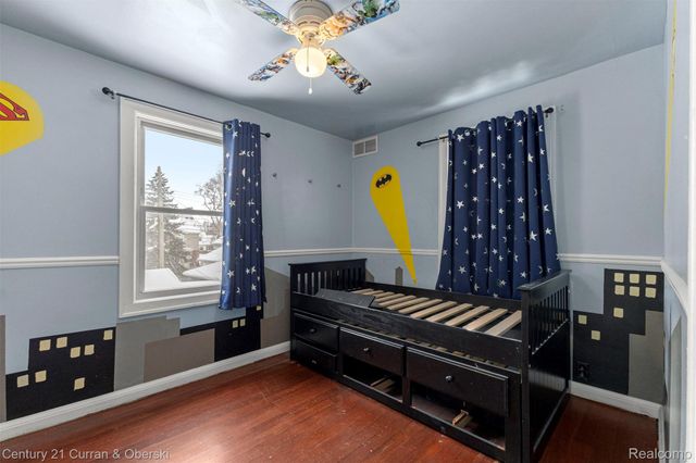 22043 Edison Street, Dearborn, MI 48124