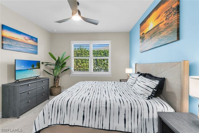 1035 Enbrook LOOP, Naples, FL 34114