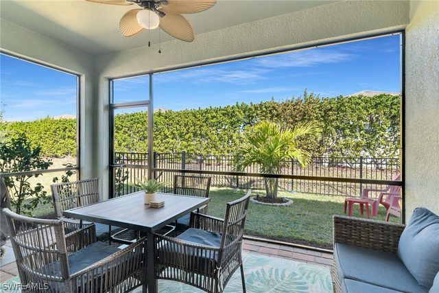 1035 Enbrook LOOP, Naples, FL 34114