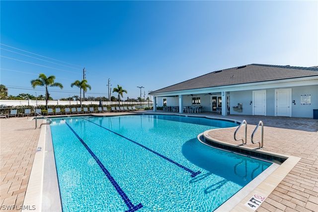 1035 Enbrook LOOP, Naples, FL 34114