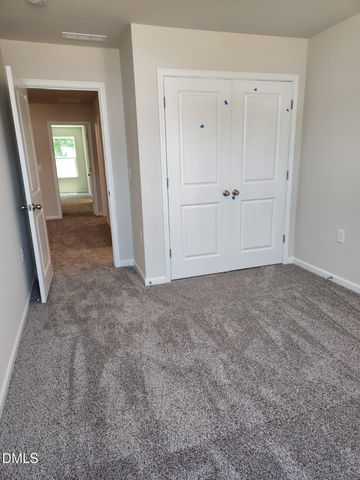 250 Brook Farm Lane, Fuquay Varina, NC 27526