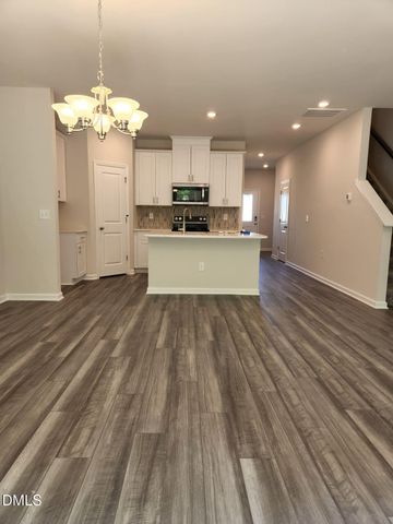 250 Brook Farm Lane, Fuquay Varina, NC 27526
