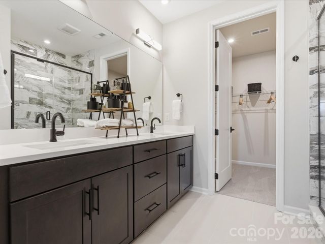 5416 Whaler Walk Way, Charlotte, NC 28226