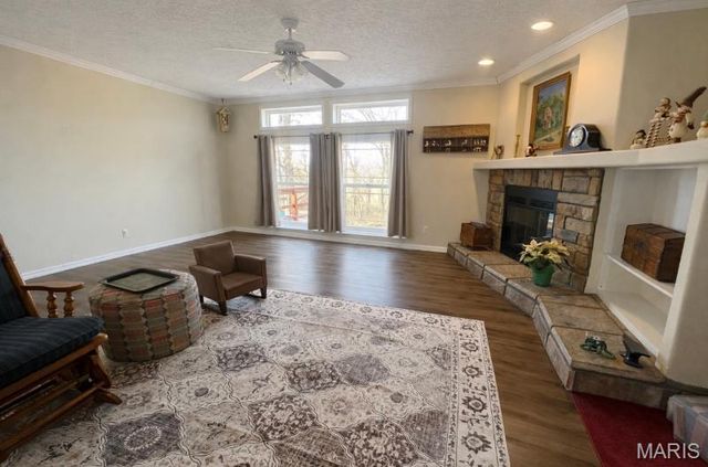 2977 Ripley Route A, Doniphan, MO 63935