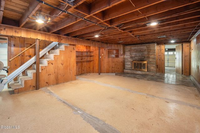 537 Columbia St Extension, Cohoes, NY 12047