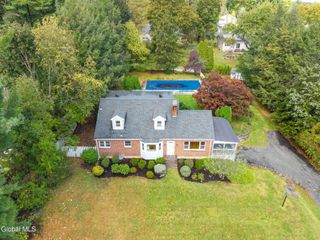 537 Columbia St Extension, Cohoes, NY 12047