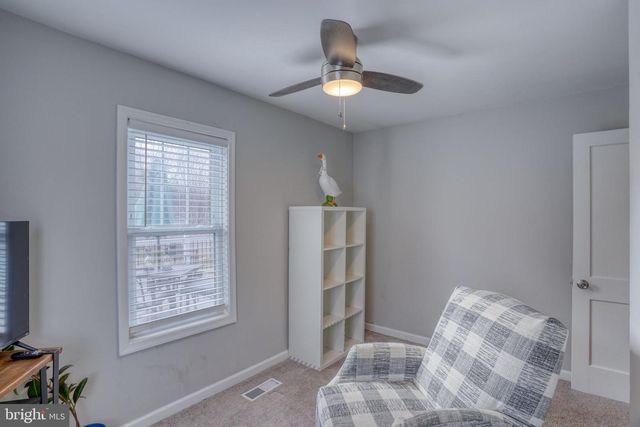 27 LAUREL AVE, Newark, DE 19711