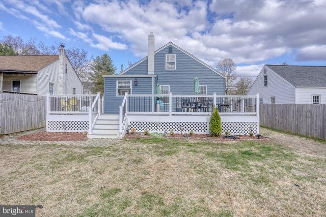 27 LAUREL AVE, Newark, DE 19711