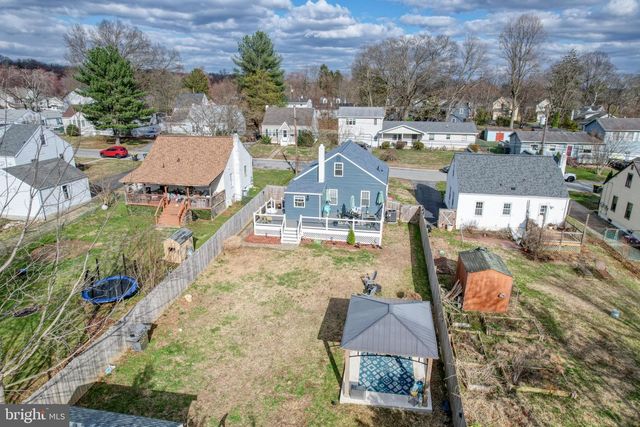 27 LAUREL AVE, Newark, DE 19711