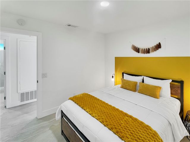 54905 Avenida Diaz, La Quinta, CA 92253