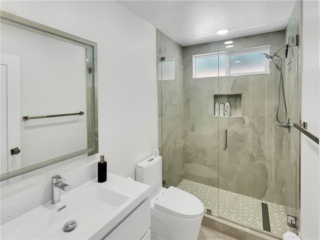 54905 Avenida Diaz, La Quinta, CA 92253