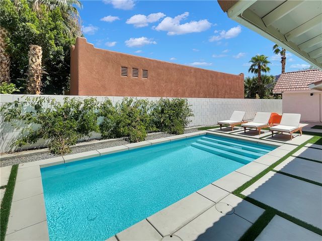 54905 Avenida Diaz, La Quinta, CA 92253