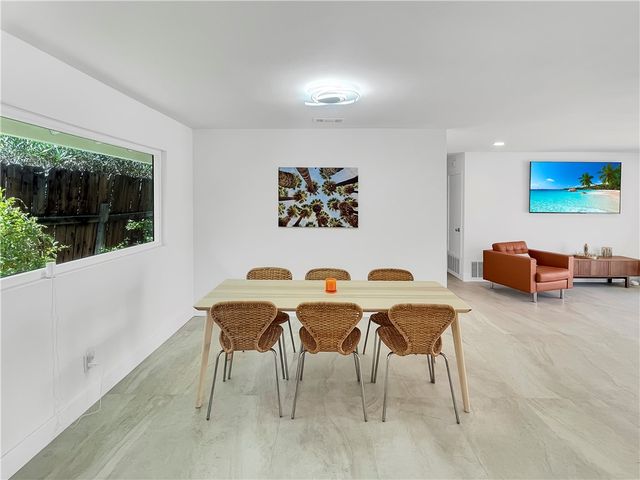 54905 Avenida Diaz, La Quinta, CA 92253