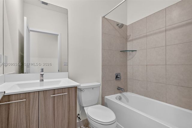 4540 NW 83rd Path, Doral, FL 33166