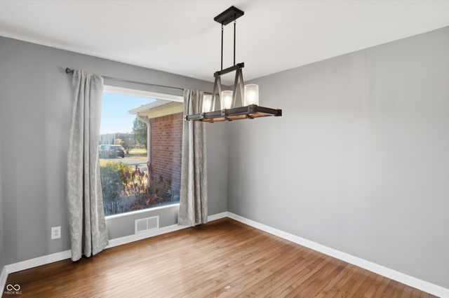 7026 Spring Mill Road, Indianapolis, IN 46260