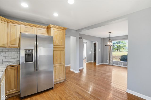 7026 Spring Mill Road, Indianapolis, IN 46260