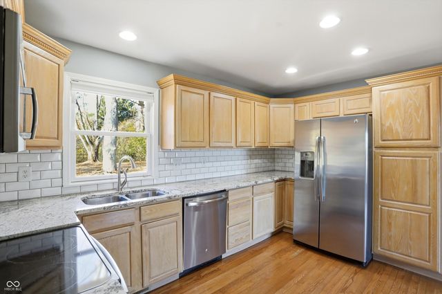 7026 Spring Mill Road, Indianapolis, IN 46260