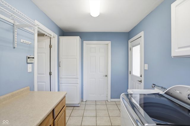7026 Spring Mill Road, Indianapolis, IN 46260