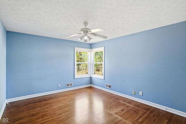 7026 Spring Mill Road, Indianapolis, IN 46260
