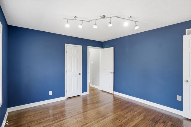 7026 Spring Mill Road, Indianapolis, IN 46260