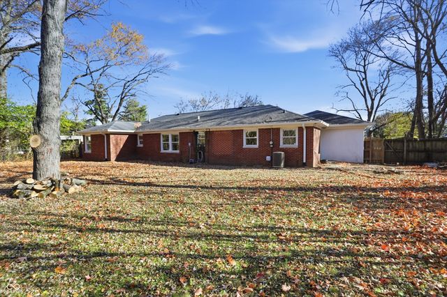 7026 Spring Mill Road, Indianapolis, IN 46260