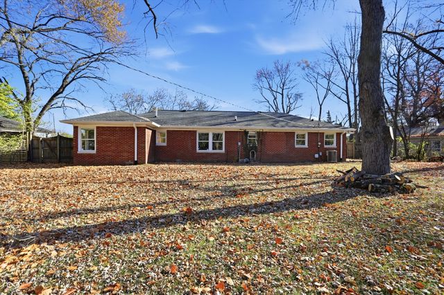 7026 Spring Mill Road, Indianapolis, IN 46260