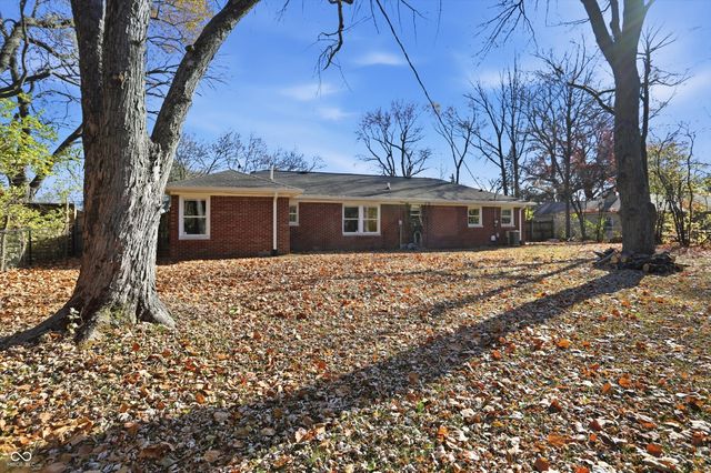 7026 Spring Mill Road, Indianapolis, IN 46260