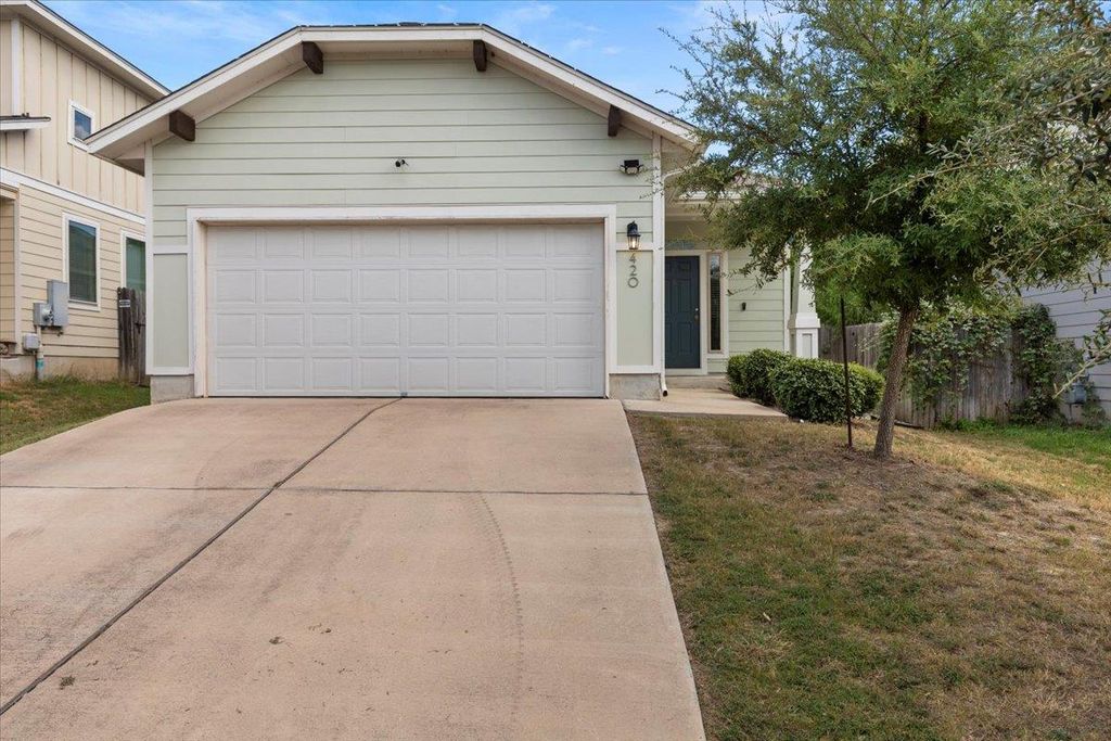 420 Eagle Brook LN, Buda, TX 78610