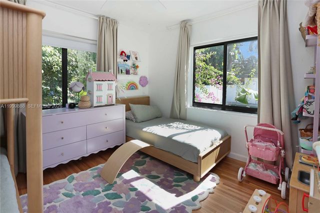 1516 Mayo St, Hollywood, FL 33020