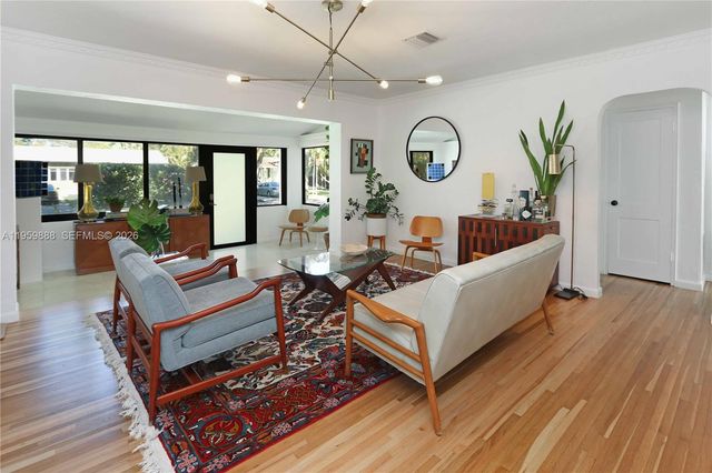 1516 Mayo St, Hollywood, FL 33020