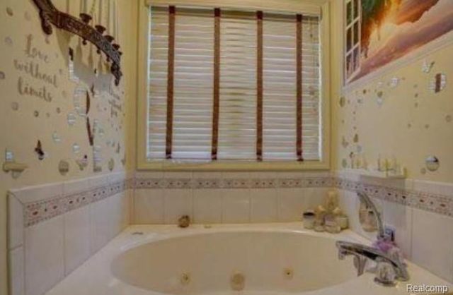 219 Primrose Lane, Flushing, MI 48433