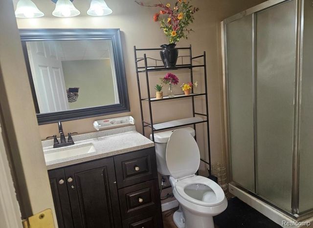 219 Primrose Lane, Flushing, MI 48433