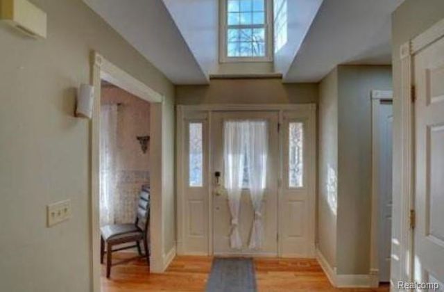 219 Primrose Lane, Flushing, MI 48433