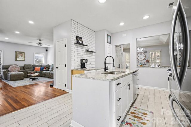 7101 Obrien Court, Charlotte, NC 28269